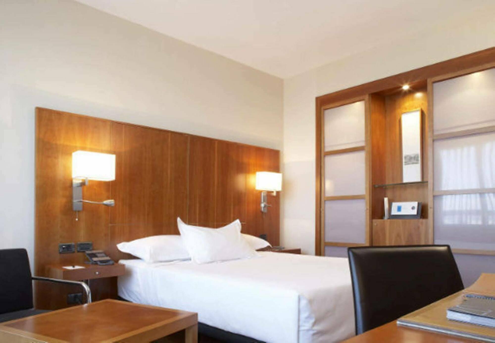 Hotell Ac Palacio By Marriott 4*