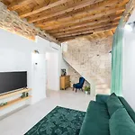 Suite Homes Sweet Postigos Terrace