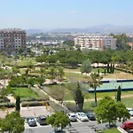 Apartamento con Piscina en Parque Litoral