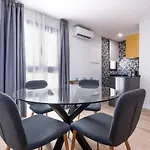 One Bedroom Apartment 1202