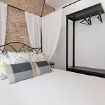Suite Homes Sweet Alamos