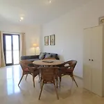 Del Parque Flats Parras Suite