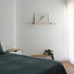 Beautiful Brand New 2 Bedroom Flat With Terrace