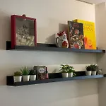 A Space That Feels Like Home With Private Parking