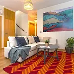 -Malagasunapts- Privateterrace Freeparking Pool