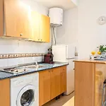 -Malagasunapts- Central&Quite Apartment