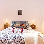 -Malagasunapts- Bohemian & Cosy Andalusian Dream