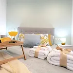 -Malagasunapts-Citycentre Private Patio