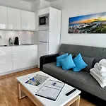 Wonderstays Apartamentos La Perla Azul