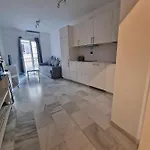 4 Rooms Pkg Marmoles Malaga