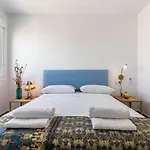 Livemalaga Victoria Suites