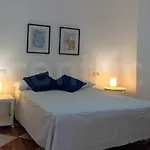 Piso En Barrio Tradicional Malagueno By Centric