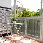 Piso En Barrio Tradicional Malagueno By Centric