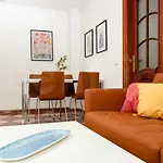 Piso En Barrio Tradicional Malagueno By Centric