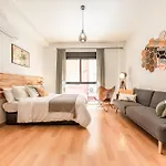 Industrial Studio In The City Center By Rems