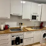 Casa Encantadora Y Confortable En Malaga.