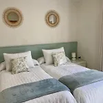 Casa Encantadora Y Confortable En Malaga.