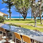 Castle Beach House Villa de lujo frente al mar