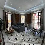 Grand Apartment Larios