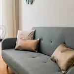 Living4Malaga Guevara Apartment