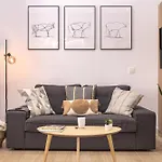 -Malagasunapts- Citycenter Spacious Studio