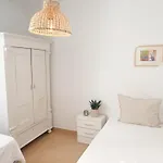 Homely Malaga Soho 520