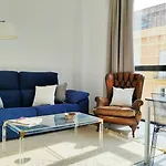 Living4Malaga Victoria Center Apartment