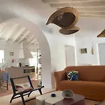 Casa Vega. Un Refugio De Libertad