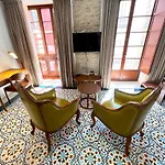 Anahita Boutique Hotel