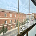 Ayala Malaga City Center 6Pax