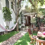Las Acacias Hostal Restaurante