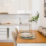 Charming Studio Refino