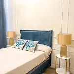 Apartamentos Loles De Cisneros Catedral