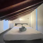 -Malagasunapts- Private Terrace Studio