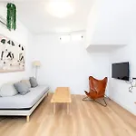 Duplex Victoria By Dossan
