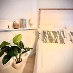 Cosy Studio +Netflix+24H Entry+Silent Air Conditionning