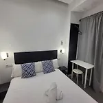 Ayz Frailes - Auto Check-In Property (Adults Only)