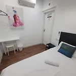 Ayz Frailes - Auto Check-In Property (Adults Only)
