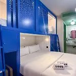 Coeo Hernan Ruiz Rooftop Pool Hostel