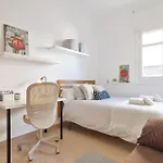 C10 Spacious 5 Bedroom In Soho