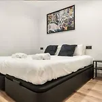 Apartment In Center Of Malaga With Interior Patio