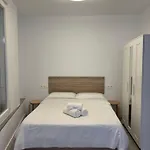 Apartamento 1 A 10 Caminando De La Estacion De Bus Y Tren Maria Zambrano