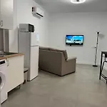 Apartamento 1 A 10 Caminando De La Estacion De Bus Y Tren Maria Zambrano