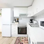 Nomad Urban Duplex