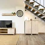Nomad Urban Duplex