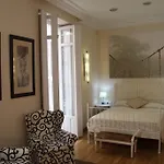 Echegaray Suites