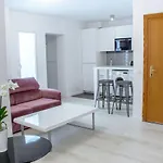 Santa Cruz Apartments
