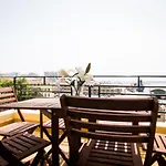 Holidays2Malaga Terraza & Junto Puerto Deportivo