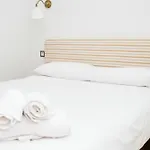 Beautiful One Bedroom Refino
