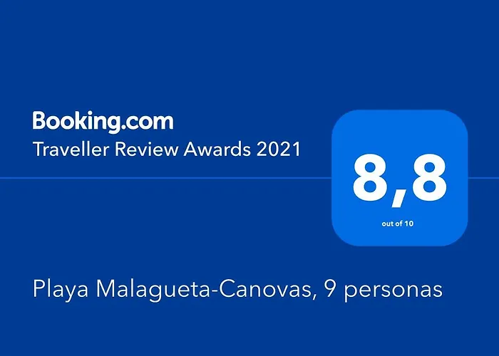 Playa Malagueta-Canovas, 8 Personas